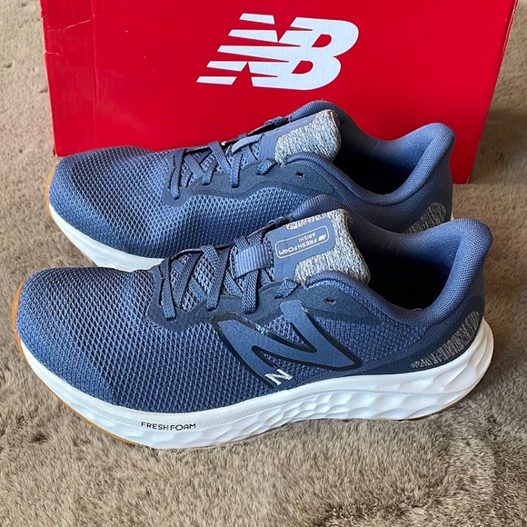 New Balance - Unisex Sneakers - Picture 1 of 7